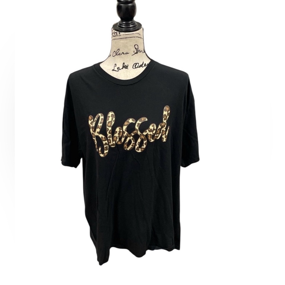 Love in Faith Blessed Leopard Graphic Tee Women’s Plus Size 2X Black T-Shirt